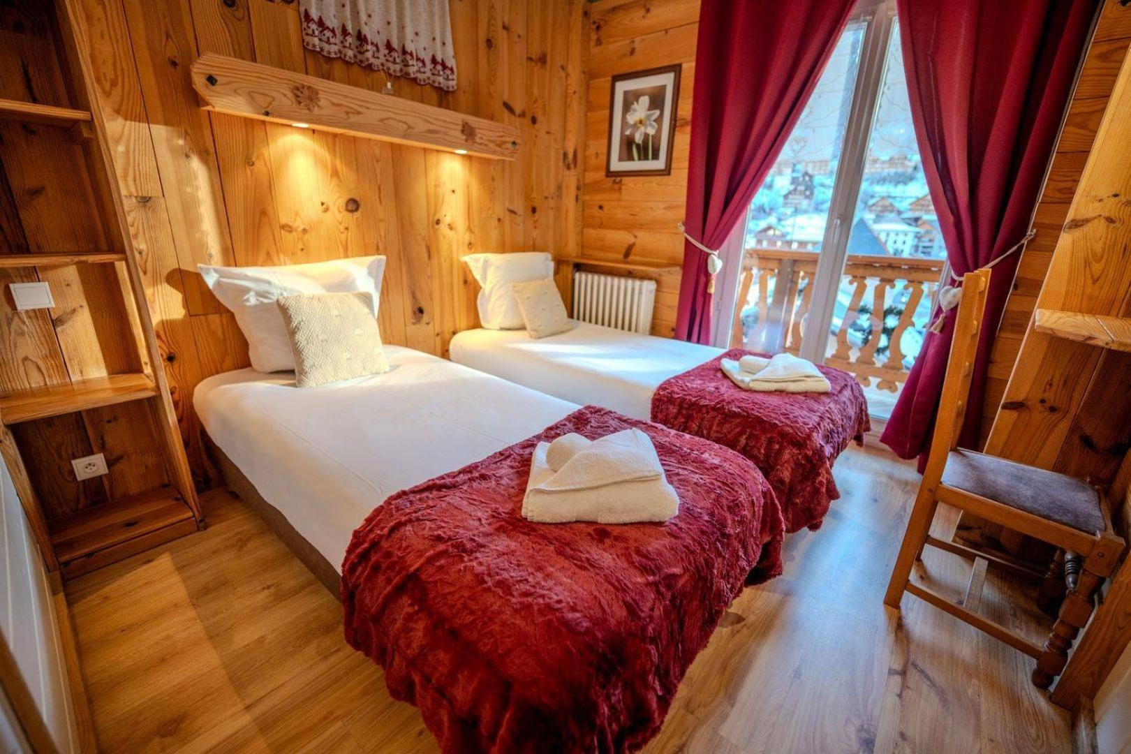 Hotel Du Centre Валуар Экстерьер фото